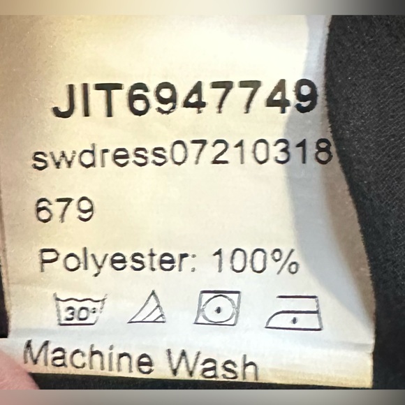 SHEIN Boho Printed Cut-Out Maxi Dress - Picture 8 of 8